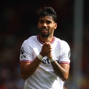 v站-记者：弗拉门戈总价4000万欧元报价帕奎塔，遭到西汉姆拒绝